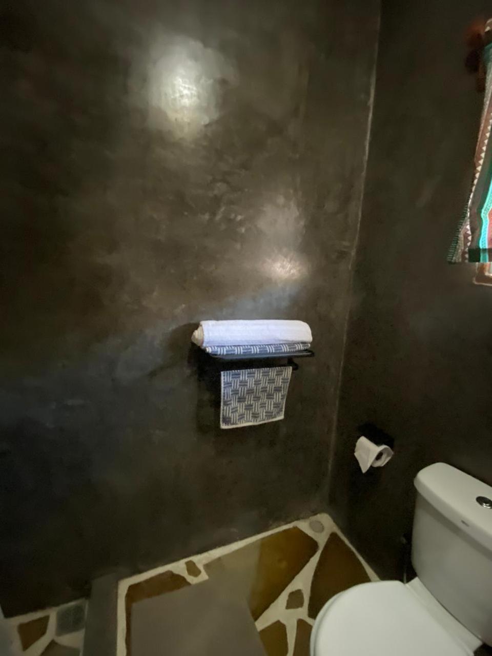 Red Land House Bed & Breakfast Watamu Exterior foto